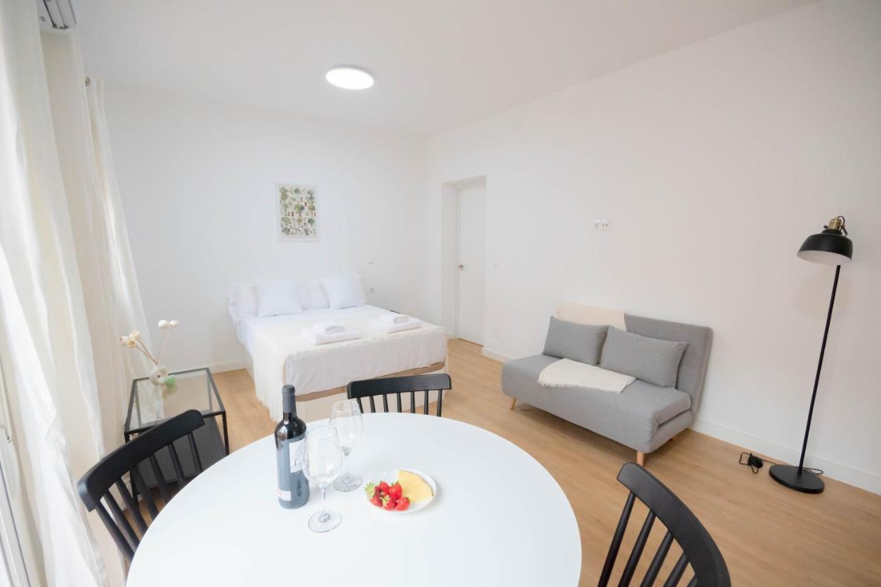For You Rentals Encantador Y Unico Estudio Temporal En Tetuan Madrid Mlu1º1 외부 사진
